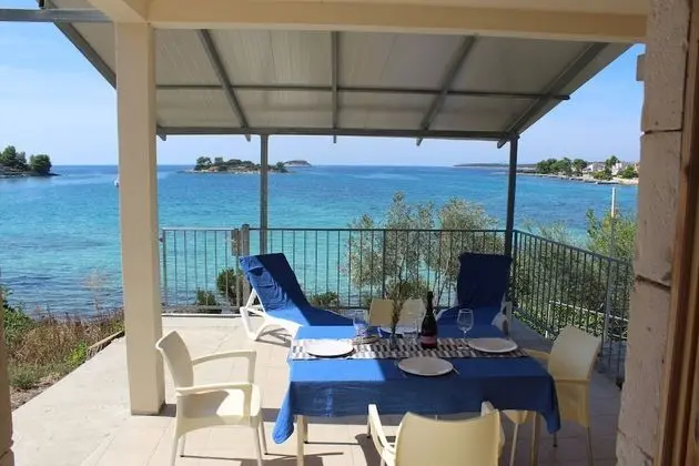 Apart Daire, Teras, Deniz Manzaralı (Ground Floor)