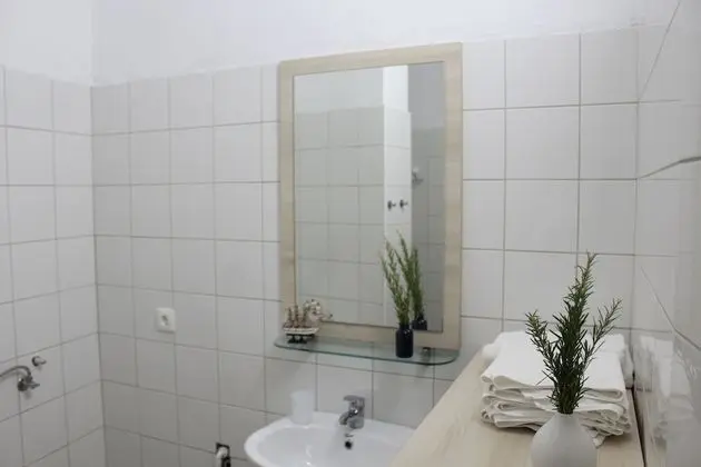 Apart Daire, Teras, Deniz Manzaralı (Ground Floor)