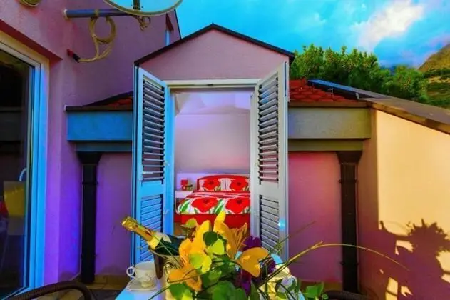 Superior Apart Daire, 2 Yatak Odası, Teras, Deniz Manzaralı