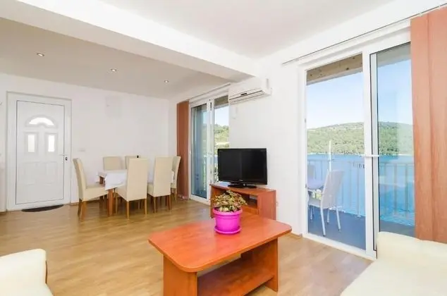 Royal Apart Daire, 2 Yatak Odası, Balkon, Deniz Manzaralı
