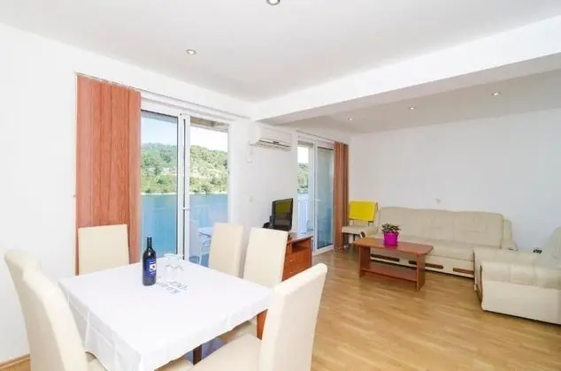 Royal Apart Daire, 2 Yatak Odası, Balkon, Deniz Manzaralı