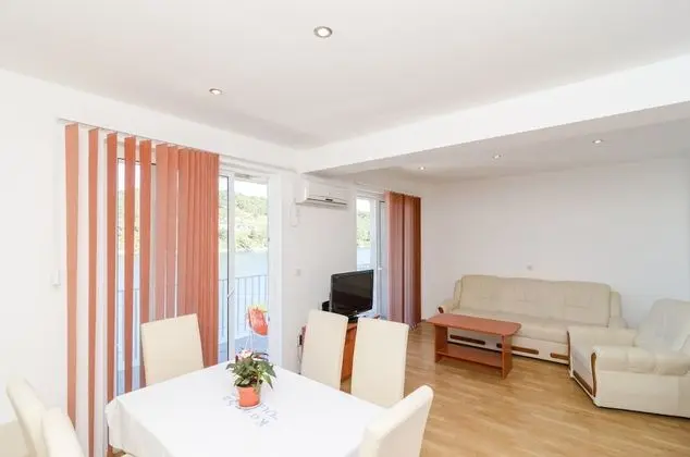 Standard Apart Daire, 2 Yatak Odası, Teras, Deniz Manzaralı