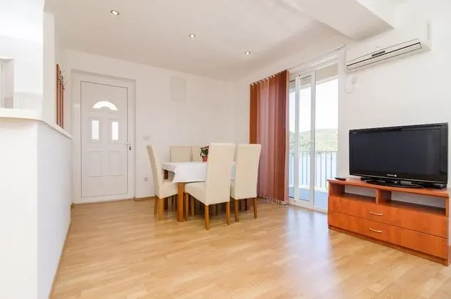 Standard Apart Daire, 2 Yatak Odası, Teras, Deniz Manzaralı