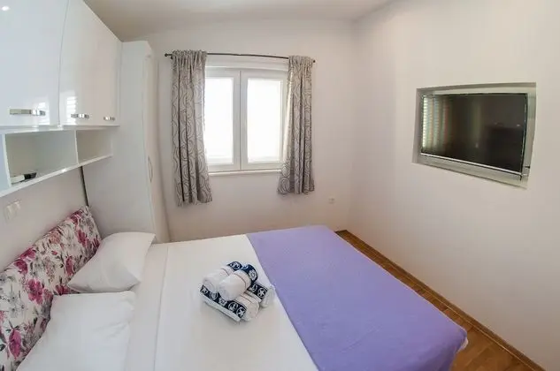 Apart Daire (Luxury 3 Bedroom Apt with Terrace)