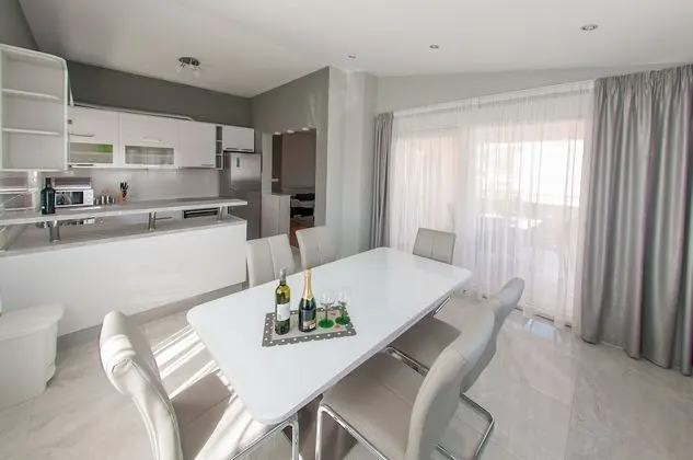 Apart Daire (Luxury 3 Bedroom Apt with Terrace)