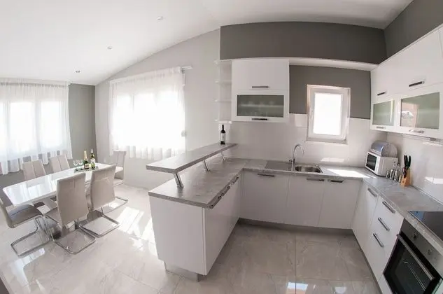 Apart Daire (Luxury 3 Bedroom Apt with Terrace)