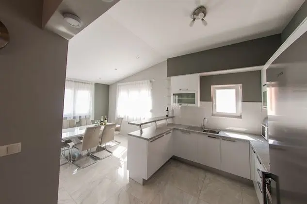 Apart Daire (Luxury 3 Bedroom Apt with Terrace)