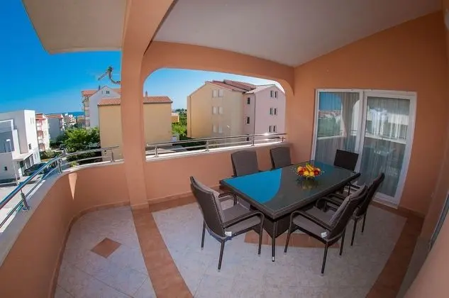 Apart Daire (Luxury 3 Bedroom Apt with Terrace)