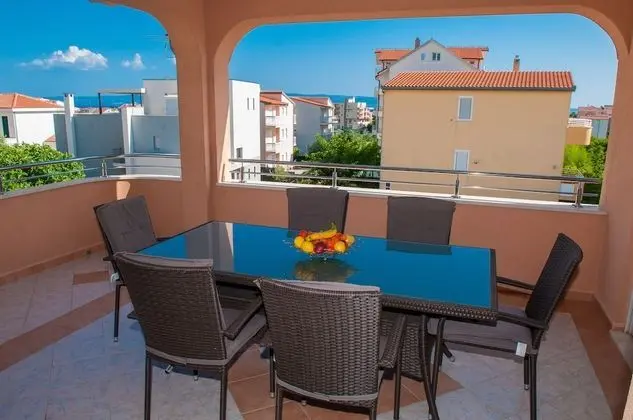 Apart Daire (Luxury 3 Bedroom Apt with Terrace)