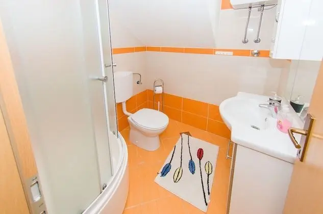 Üç Kişilik Oda (Triple Room with Terrace)