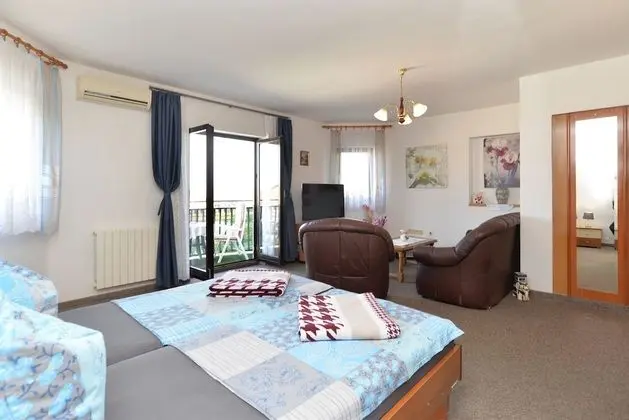 Apart Daire, 1 Yatak Odası (1223/11186)