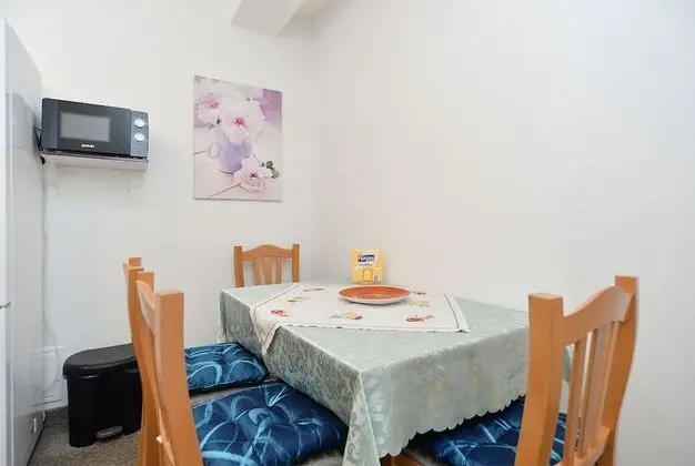 Apart Daire, 1 Yatak Odası (1223/11186)