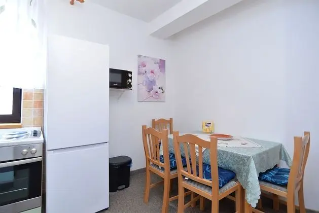 Apart Daire, 1 Yatak Odası (1223/11186)