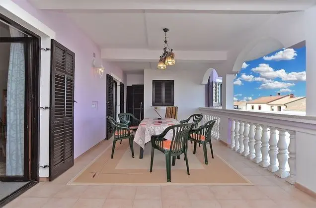 Apart Daire, 2 Yatak Odası (1223/11184)