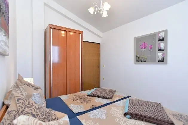 Apart Daire, 2 Yatak Odası (1223/11185)