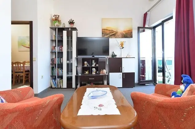 Apart Daire, 2 Yatak Odası (1223/11185)