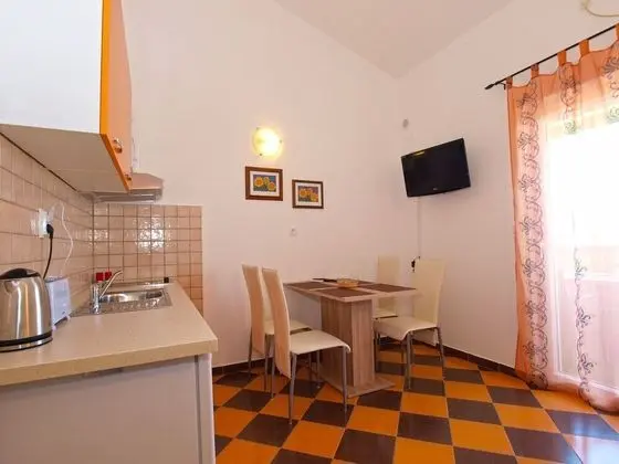 Apart Daire, 1 Yatak Odası (1420/13284)