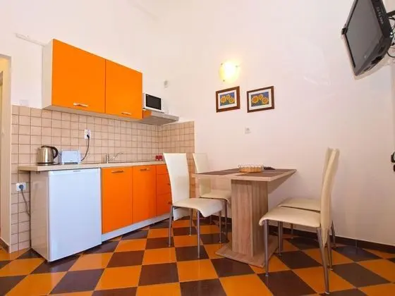 Apart Daire, 1 Yatak Odası (1420/13284)