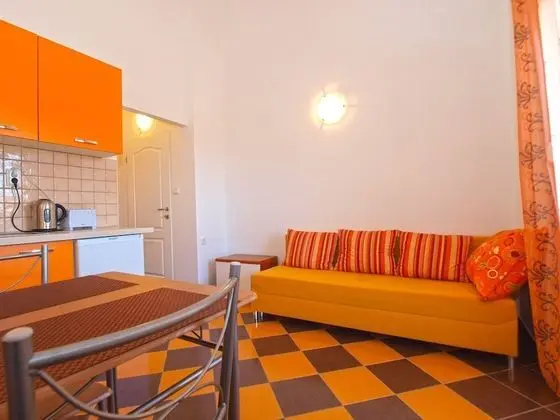 Apart Daire, 1 Yatak Odası (1420/13285)