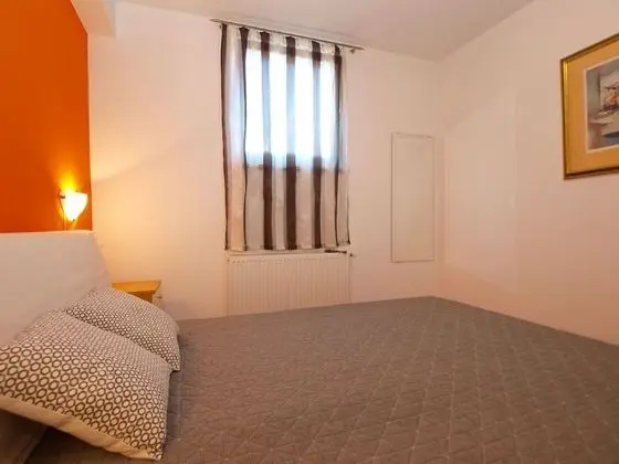 Apart Daire, 2 Yatak Odası (1420/13286)