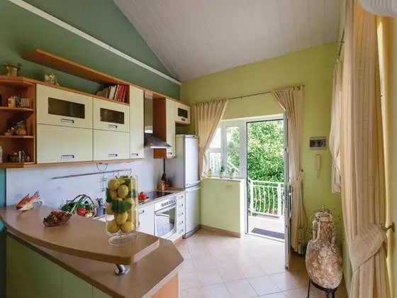 Apart Daire (Three bedroom apartment with terrace )