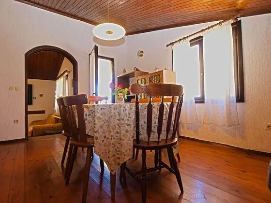 Apart Daire, 2 Yatak Odası (1371/12912)