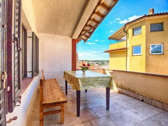 Apart Daire, 2 Yatak Odası (1371/12912)