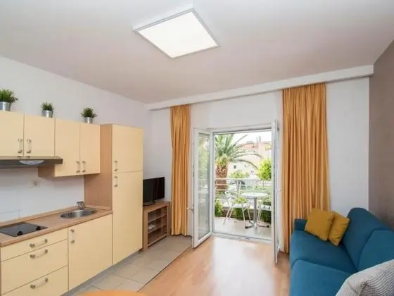 Apart Daire (One Bedroom Apartment with Balcony - )