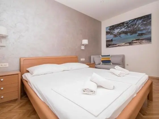 Apart Daire (One Bedroom Apartment with Balcony an)