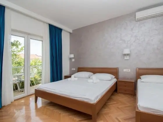 Stüdyo (Studio with Balcony 2)