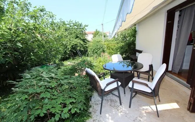 Comfort Apart Daire, 2 Yatak Odası (Ground Floor)