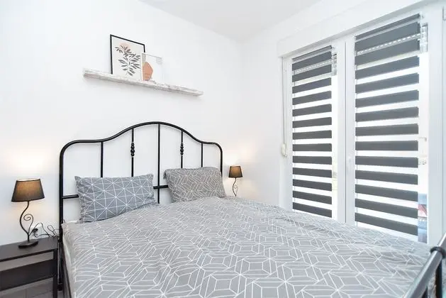 Apart Daire, 1 Yatak Odası (928/2195)