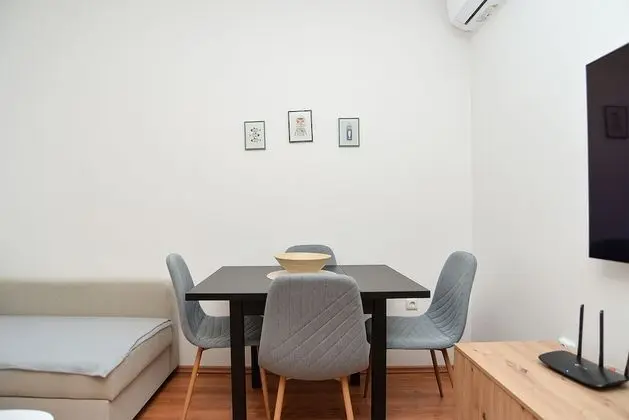 Apart Daire, 1 Yatak Odası (928/2196)