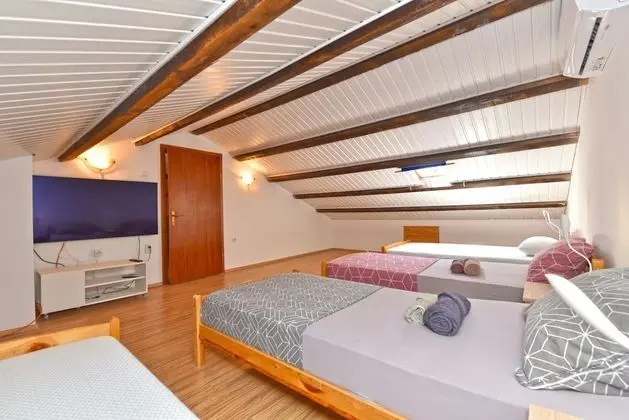 Apart Daire, 3 Yatak Odası (928/2193)