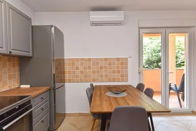 Apart Daire, 3 Yatak Odası (928/2193)