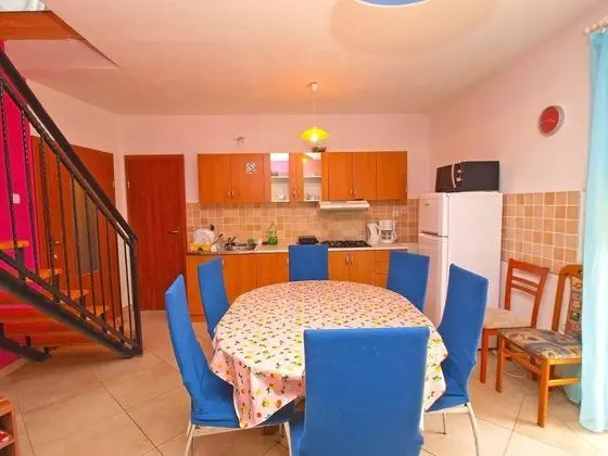 Apart Daire, 3 Yatak Odası (928/2193)