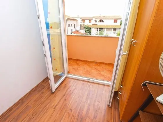 Apart Daire, 3 Yatak Odası (928/2193)