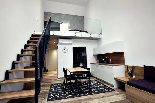 Classic Apart Daire, 2 Yatak Odası, Bahçe Manzaralı (2,3,4,5)