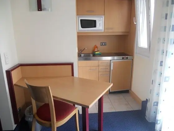Business Apart Daire ( 1.4 m bed)