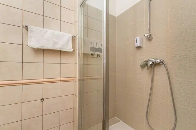 Standard Apart Daire, 1 Yatak Odası, Mutfak