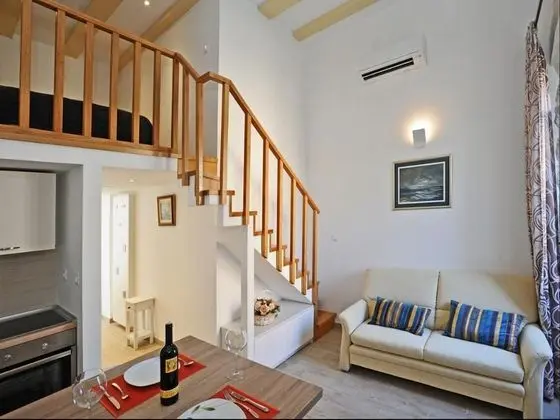 Stüdyo (Studio Apartment)