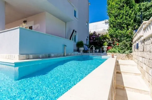 Comfort Studio, Shared Swimming Pool
