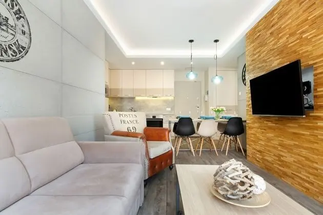 Apart Daire, 2 Yatak Odası, Balkon, Nehir Manzaralı