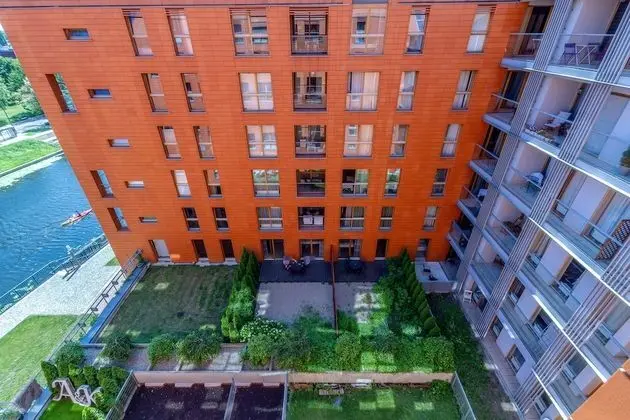 Apart Daire, 2 Yatak Odası, Balkon, Nehir Manzaralı