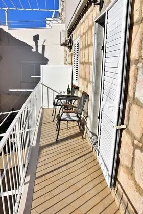 Tek Büyük Yataklı Oda, Balkon, Deniz Manzaralı