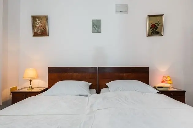 Apart Daire, Zemin Kat