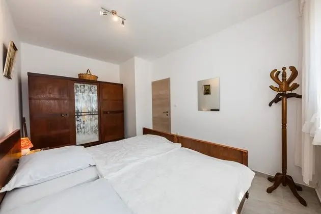 Apart Daire, Zemin Kat