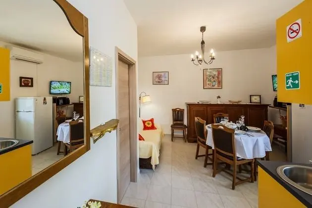 Apart Daire, Zemin Kat