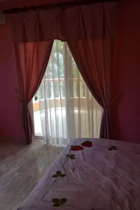 One Bedroom Apartment