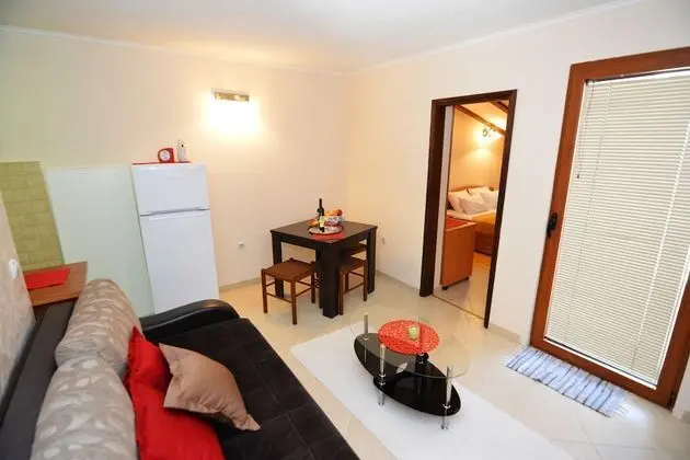 Apart Daire, 1 Yatak Odası, Teras, Denize Bakan